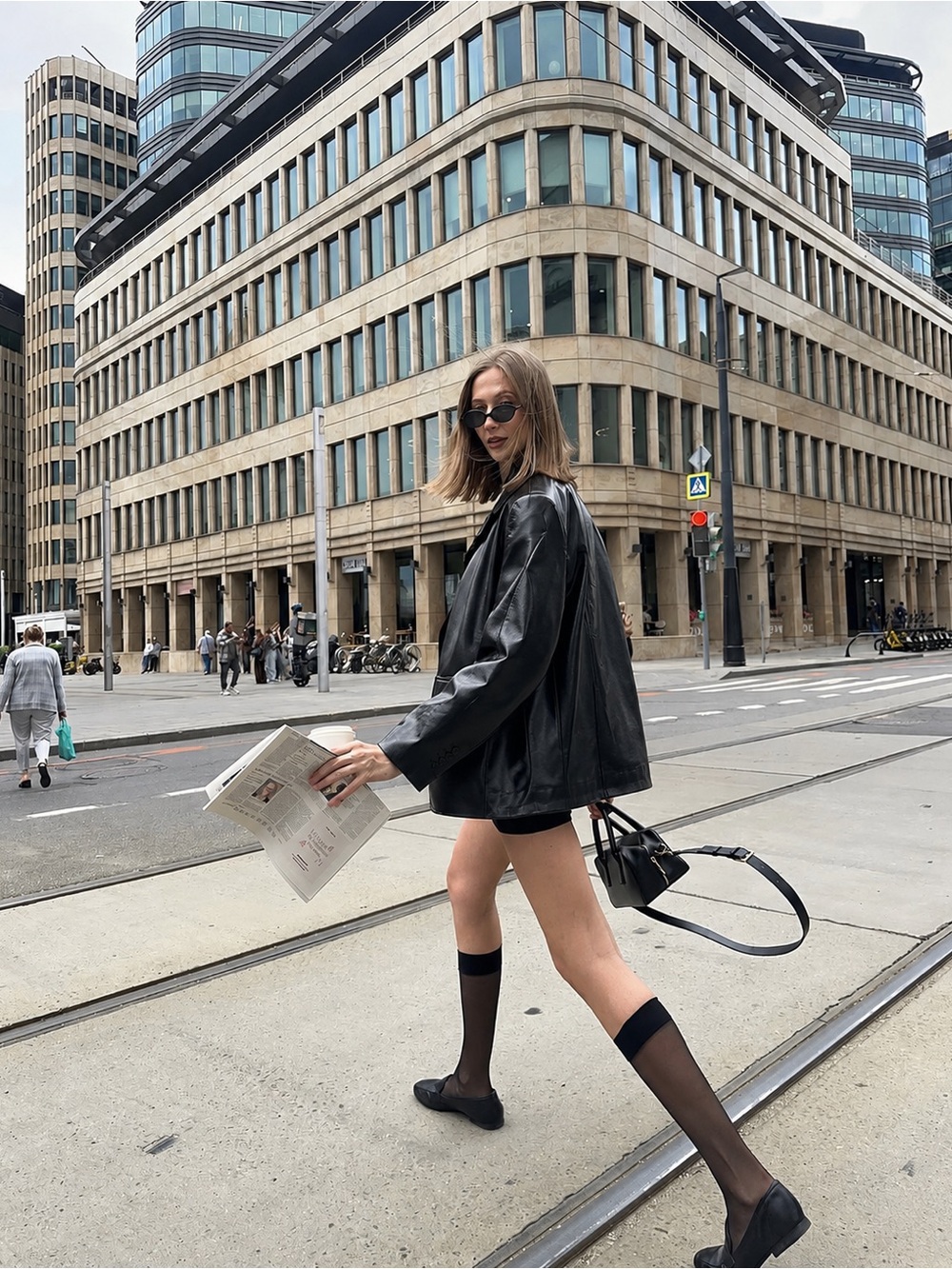 Oversized Black Faux Leather Shirt Jacket Snap Button Minimalist Shacket - Picture 10 of 10